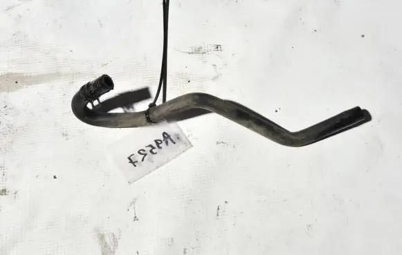 Mitsubishi Lancer X Engine coolant pipe/hose