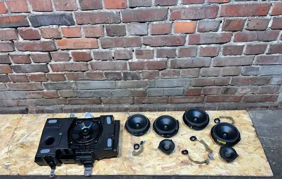 Land Rover Range Rover Evoque L538 Audio system kit BJ32-18808-EB