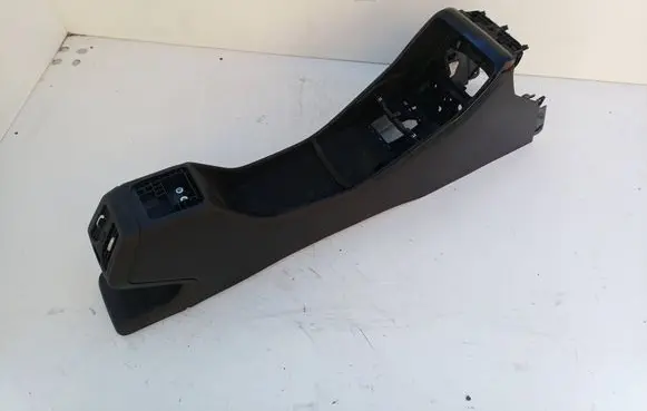 BMW 2 Active Tourer U06 Center console 7178103 9472848 10874713