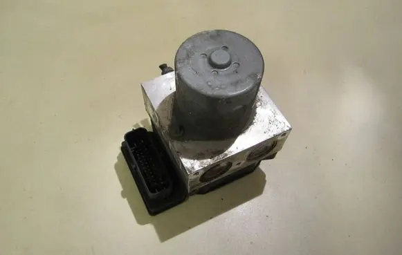 Volkswagen PASSAT B7 ABS Pump 3AA614109AF 54085620T 17654055