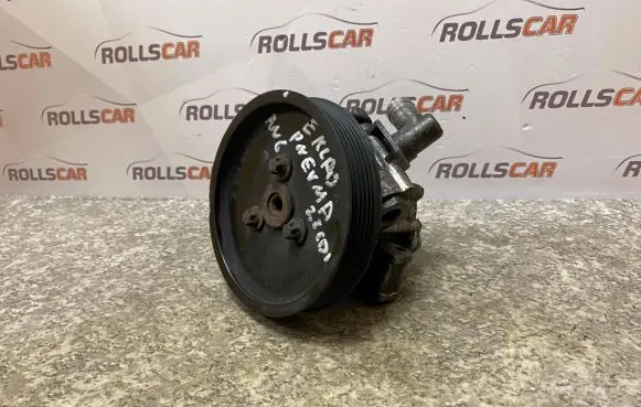 Mercedes-Benz E W212 Power steering pump 91208