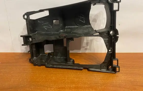 BMW X6 E71 Gear shifter surround trim plastic 9164484