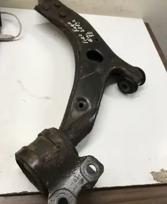 Ford Kuga I Front lower control arm/wishbone