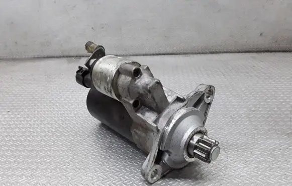 Volkswagen Touran I Starter motor S0253