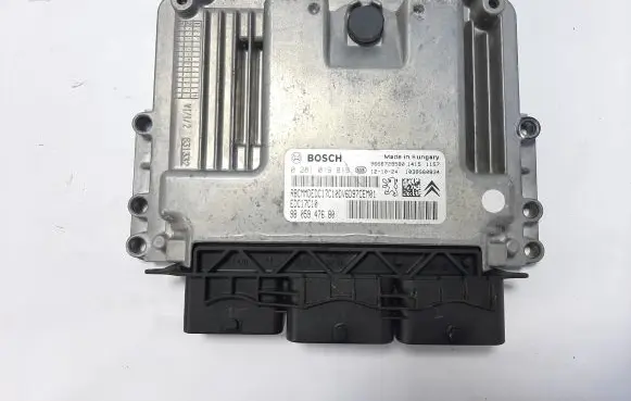 Citroen C4 I Engine control unit/module 9666729580 9805947680