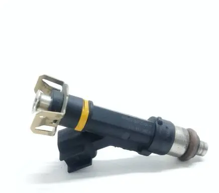 Mazda 6 Fuel injector 0280158103 6M8GBA