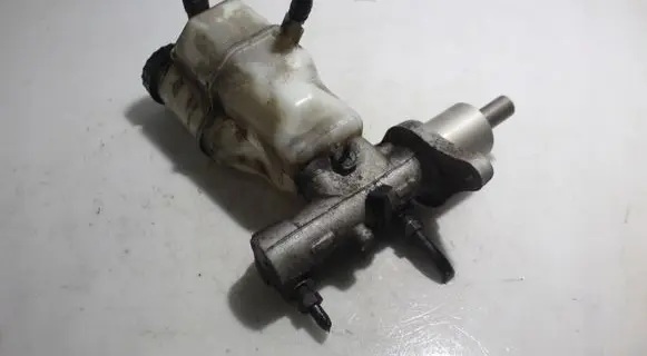 Citroen C5 Master brake cylinder