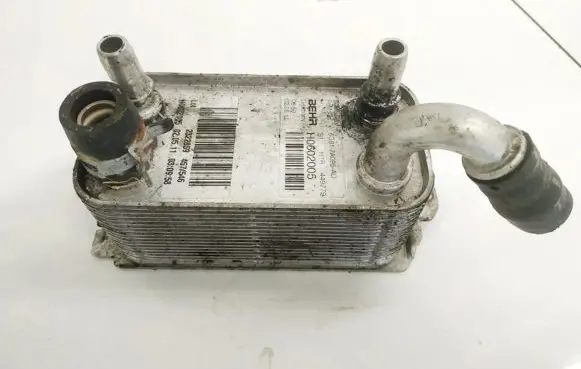 Engine oil radiator
