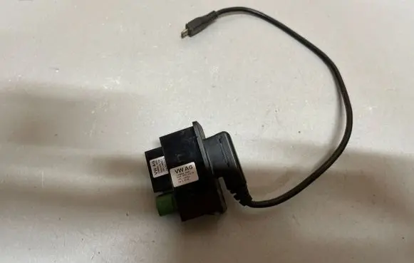 USB socket connector