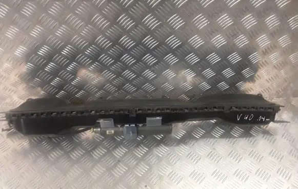 Volvo V40 Pedestrian airbag 1T01142860042 P31404269