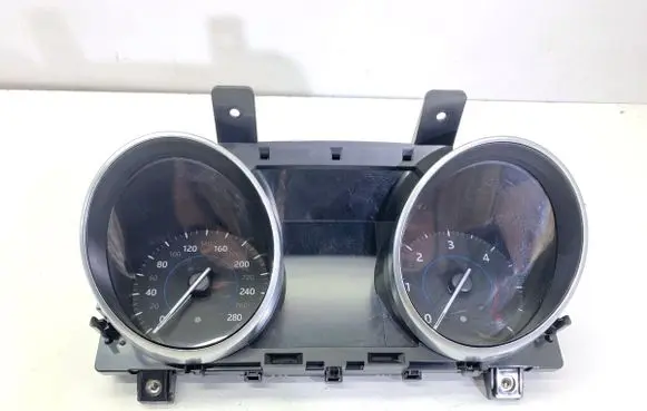 Jaguar F-Pace Speedometer (instrument cluster) HK8310849EE
