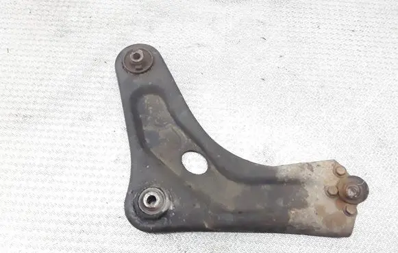Peugeot 207 Front lower control arm/wishbone