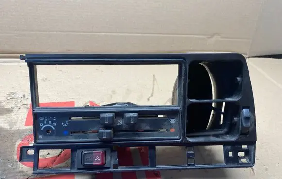 Volkswagen Transporter - Caravelle T4 Climate control unit 321819045C