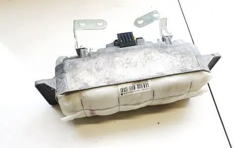 Passenger airbag