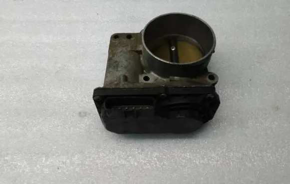 Volvo S60 Throttle valve 30711551 90290541 00202