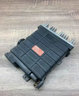Audi A6 S6 C4 4A Engine control unit/module ECU 0280800252 443906264C