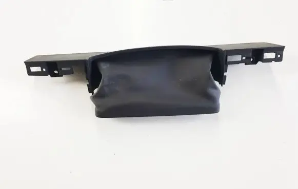 Volkswagen Touareg I Dashboard trim