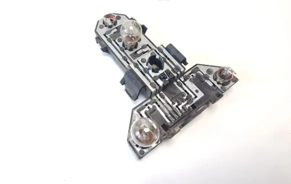 Volkswagen Golf IV Tail light bulb cover holder 1J6945257