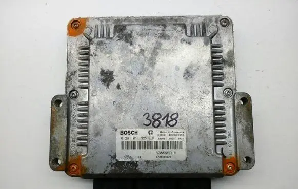 Renault Laguna II Engine control unit/module 0281011325