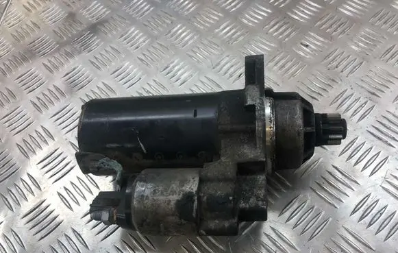 Volkswagen PASSAT B6 Starter motor