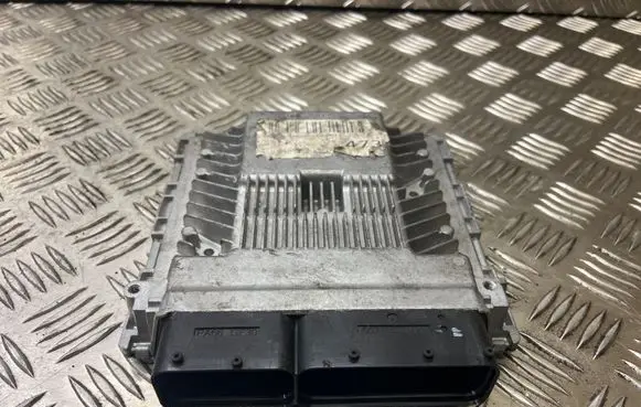 Audi A6 S6 C6 4F Engine control unit/module 4F0907552D