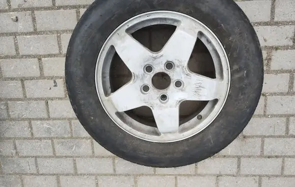 Dodge Durango R18 spare wheel 04726587AB