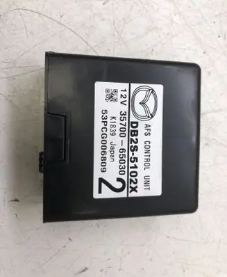 Mazda CX-3 Light module LCM DB2S5102X