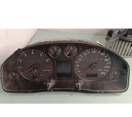 Audi A6 S6 C5 4B Speedometer (instrument cluster) 110008890017 4b0919881a