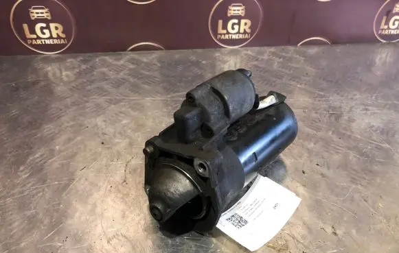 Volvo V70 Starter motor 30724473 0001109264