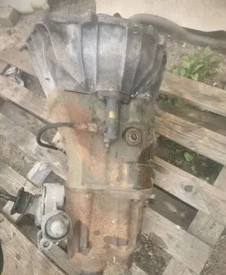 Mercedes-Benz 207 310 Manual 5 speed gearbox G1185747 711113 6022610901