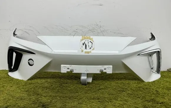 MG MG4 ev Front bumper p11183302