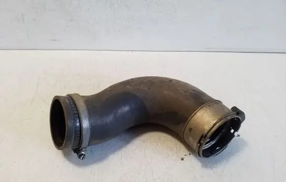 Volvo XC60 Intercooler hose/pipe 32222269