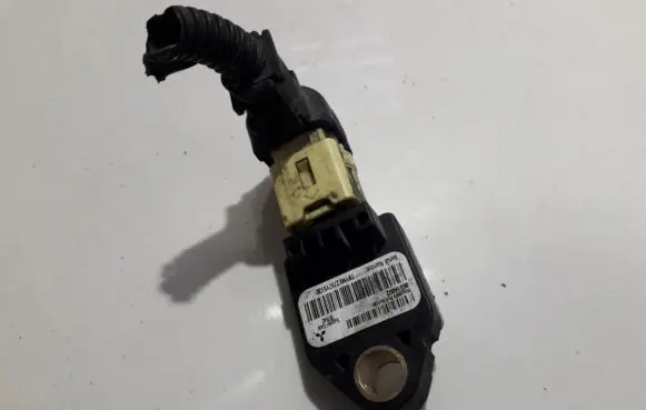 Mitsubishi Outlander Airbag deployment crash/impact sensor 8651A002 TBYME2757Y5130