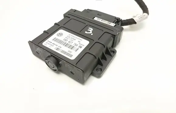 Volkswagen Touareg I Gearbox control unit/module 09D927750BM