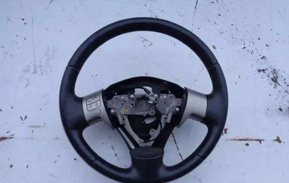 Toyota Auris 150 Steering wheel