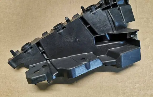 Porsche Cayenne (9Y0 9Y3) Headlight/headlamp mounting bracket 9Y0807049F-DANEK 9Y0807049F