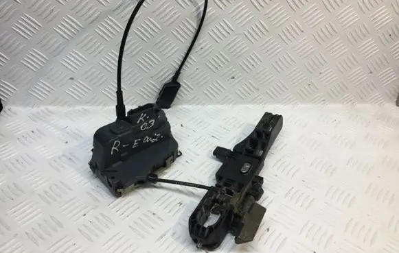 Renault Espace III Rear door lock 017958/Z98