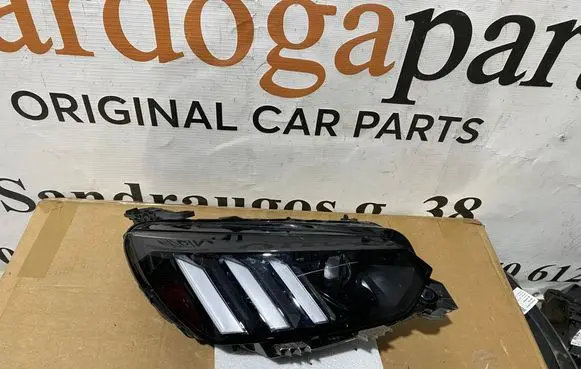 Peugeot 208 II Headlight/headlamp 1682772380