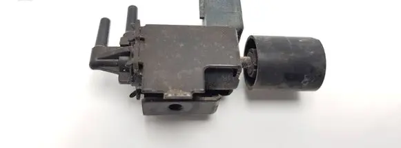 Ford Focus Turbo solenoid valve