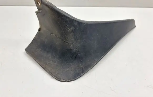 Toyota Auris 150 Front mudguard 