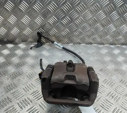 Volvo XC40 Rear brake caliper 32329532 32329531