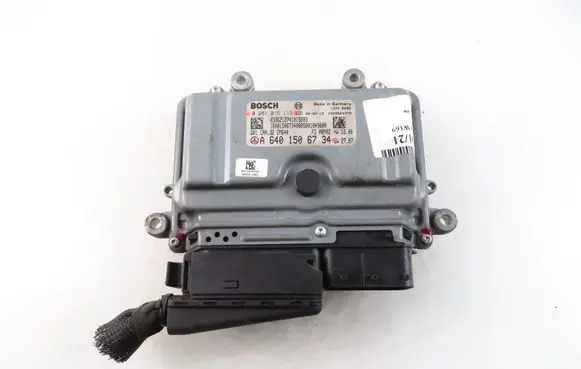 Mercedes-Benz A W169 Engine control unit/module 0281015113 A6401506734