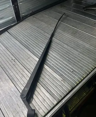 Toyota Yaris Front wiper blade arm 852110D020D