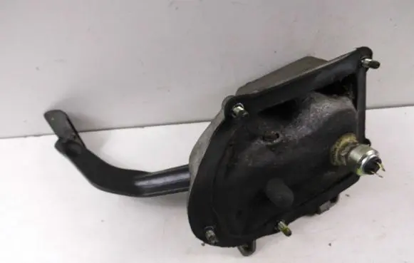 AMC Rambler Pedal assembly 631294070