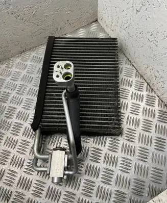 Air conditioning (A/C) radiator (interior)