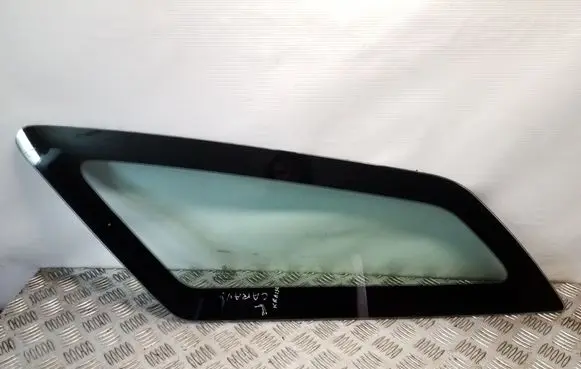Chrysler 300 - 300C Rear side window