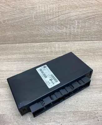 BMW 5 E60 E61 Central body control module 6985364 KGME6X Used