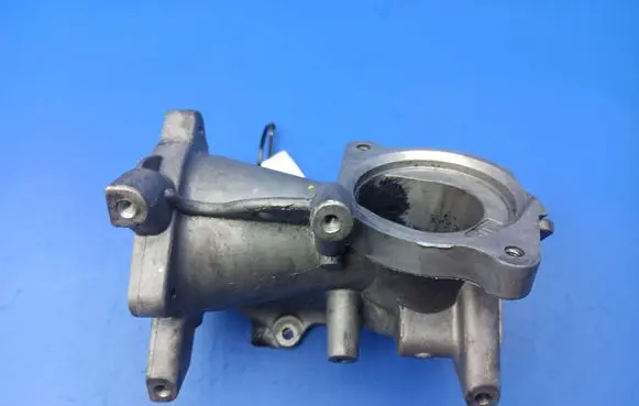 Mercedes-Benz B W245 EGR valve A6400900254 1018000062 40041400