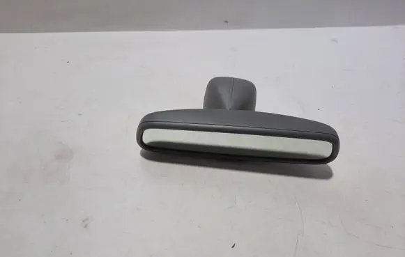 Rear view mirror (interior)