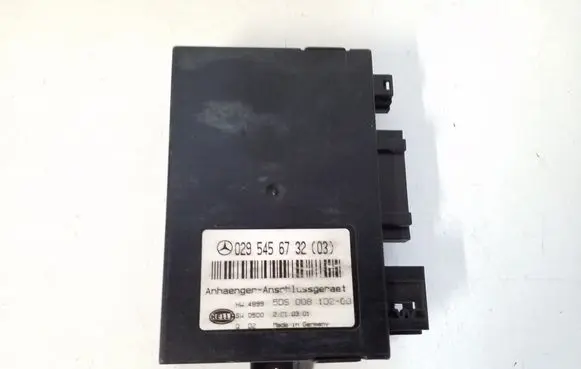 Mercedes-Benz C W203 Tow bar trailer control unit/module 0295456732 5DS00810200